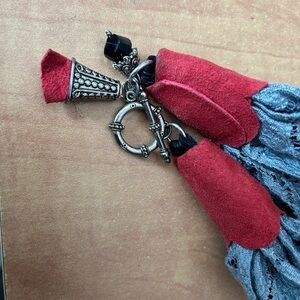 Lace scrarf necklace